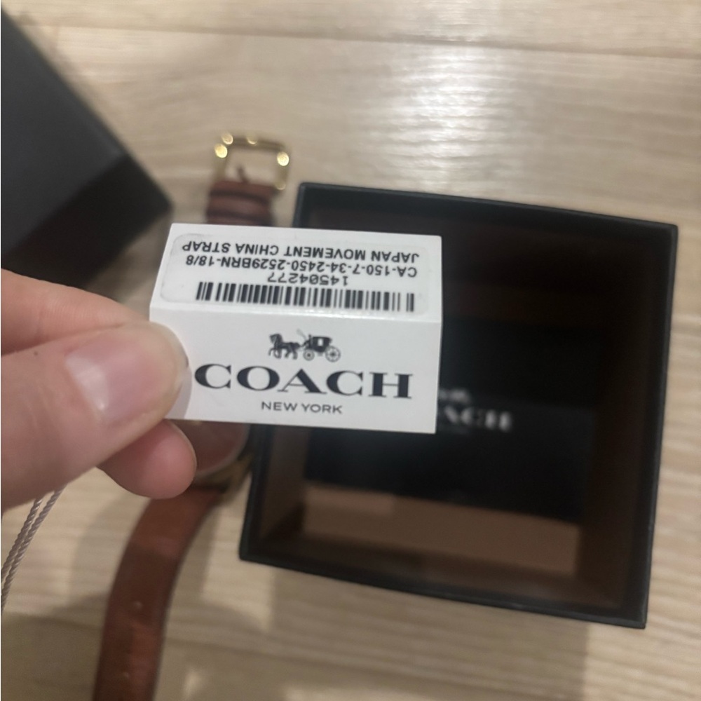 Brown Coach Greyson watch with embossed strap - Picture 5 of 6
